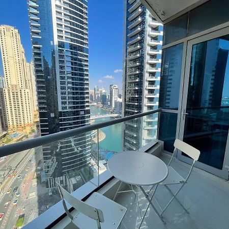 California Hostel Dubai Beach Exterior photo